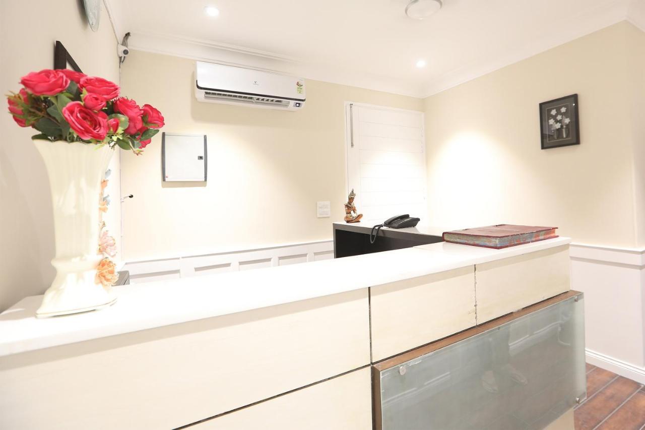 Oyo 43009 The Palm Green Ξενοδοχείο Indraprastha Εξωτερικό φωτογραφία